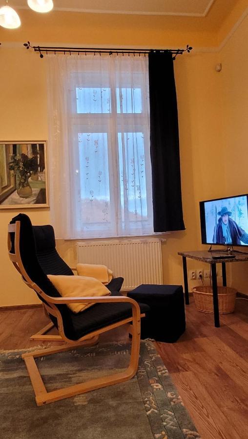 Apartman U Kolonady Marianske Lazne Ngoại thất bức ảnh